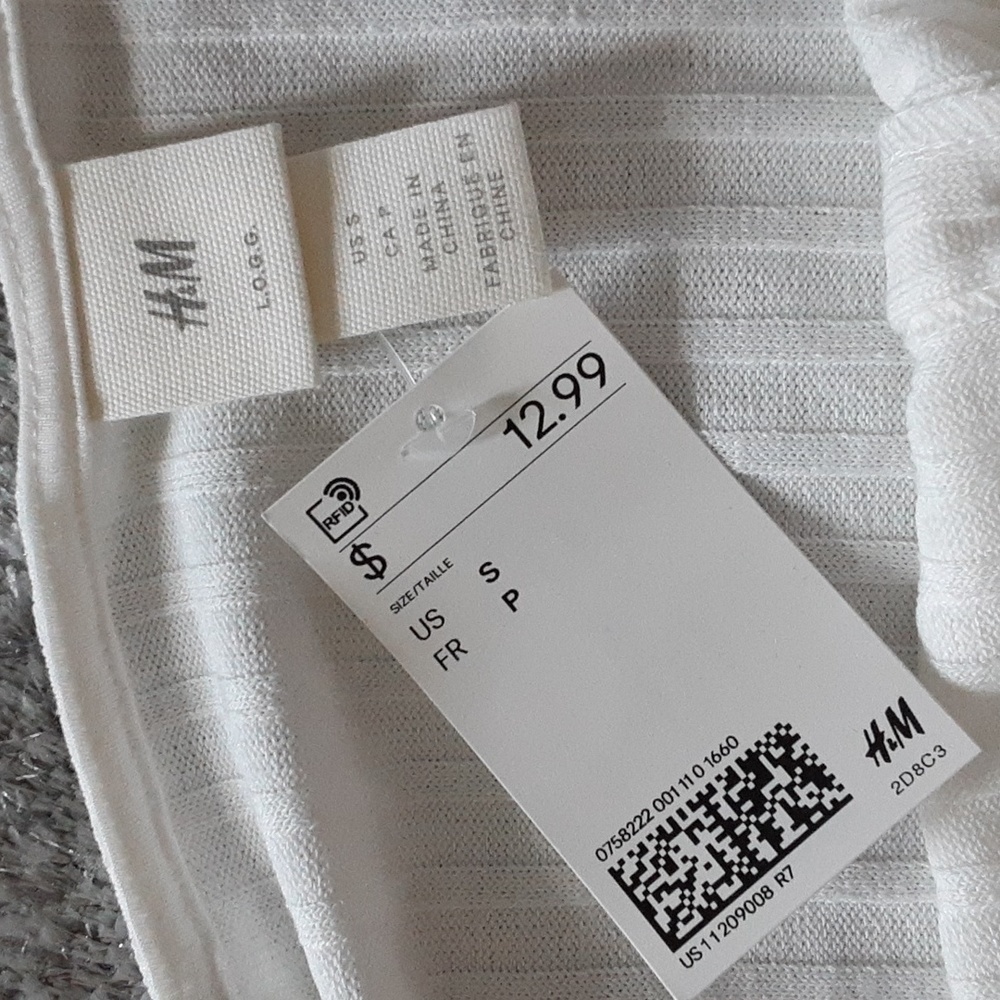 H&M Button Front Tank Top - Picture 4 of 4